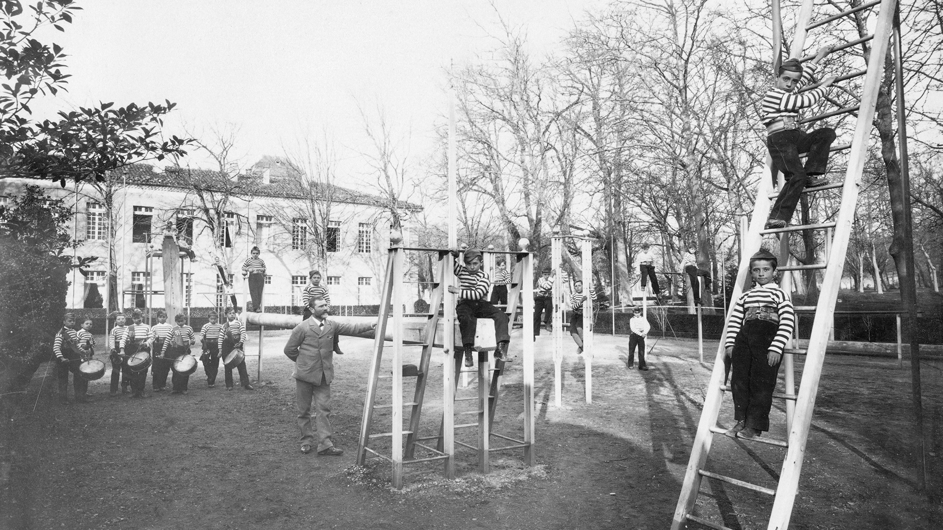zone2_2_musees_archive_photo1895_citesoreze_1920x1080px